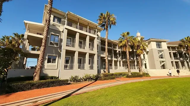 The Pavilion, Century City - building photo 6