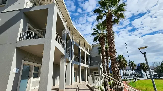 The Pavilion, Century City - building photo 8