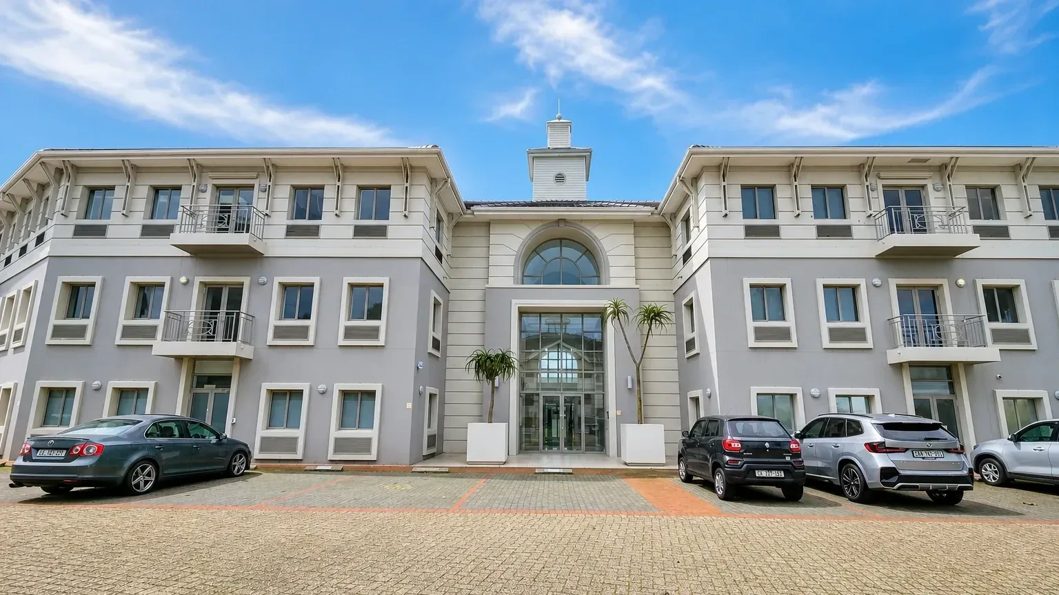 186 m² Office in Century City