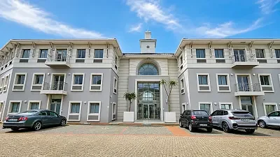 The Pavilion office space to let in Century City