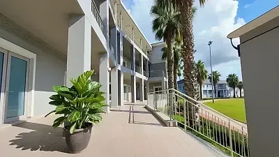 The Pavilion office space to let in Century City