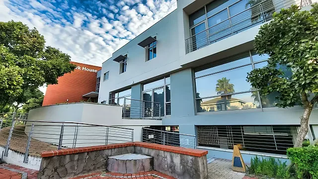 Hyde Park House, Century City - building photo 2