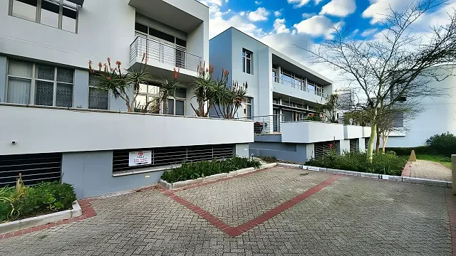 Hyde Park House, Century City - building photo 5