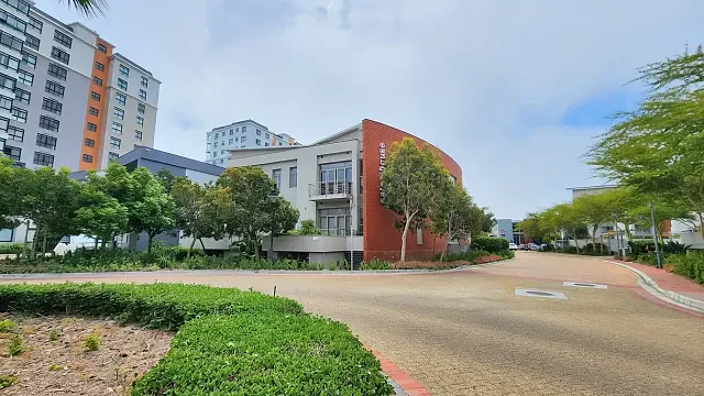 Eaton House, Century City - building photo 4