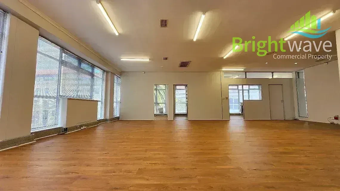 Century Square office space to let in Century City