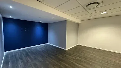 Office layout at Sunclare Building, Claremont
