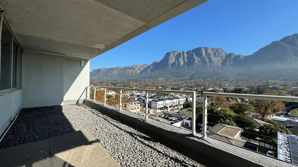 Sunclare Building office space to let in Claremont