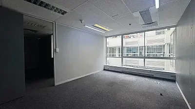 Office layout at Sunclare Building, Claremont