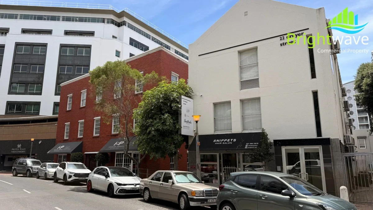 22 Dreyer Street Building - photo 3