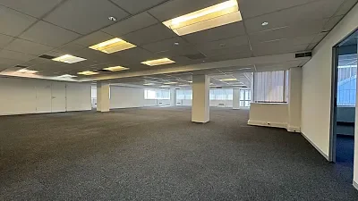 Stadium on Main office space to let in Claremont
