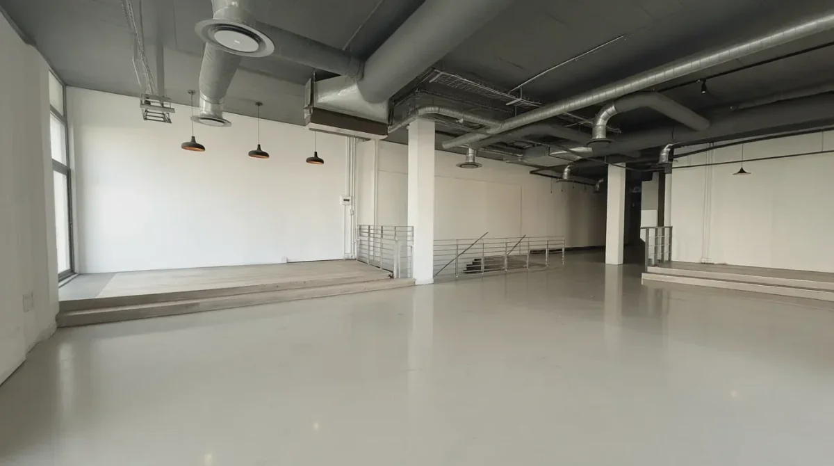 Open plan office area at 91 on Main Road Building
