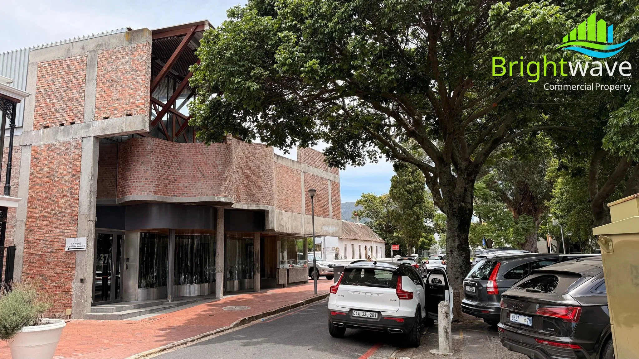 37 Vineyard Office Building Claremont - commercial property