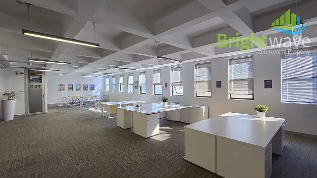 Offices space at Louis Gradner Building