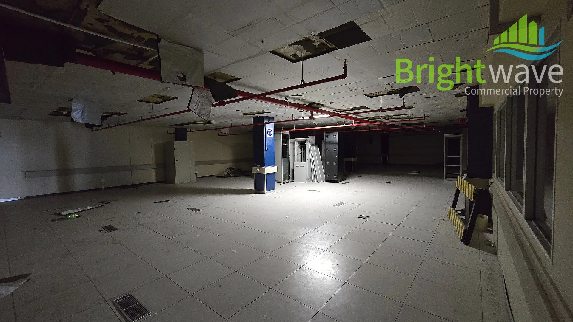 10 Christiaan Barnard, available office to let in Foreshore