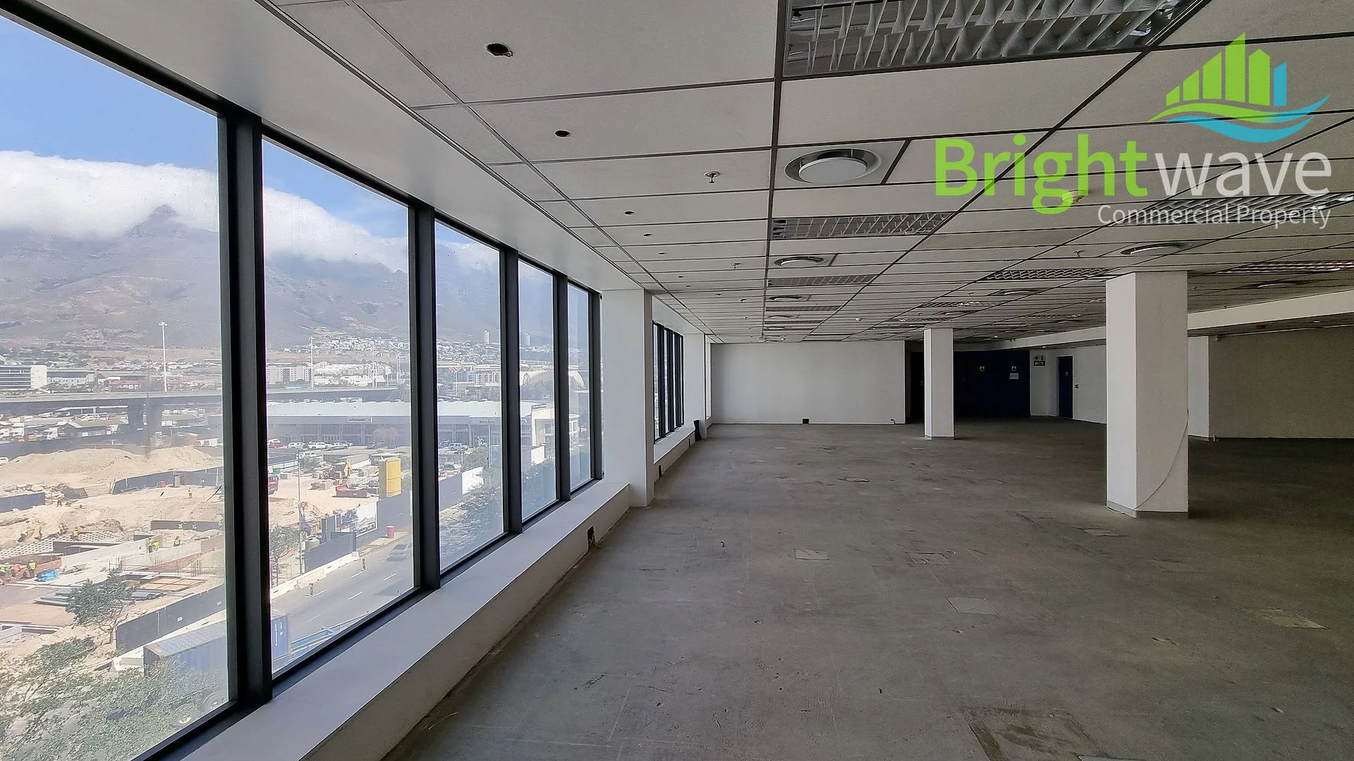 10 Christiaan Barnard, available office to let in Foreshore