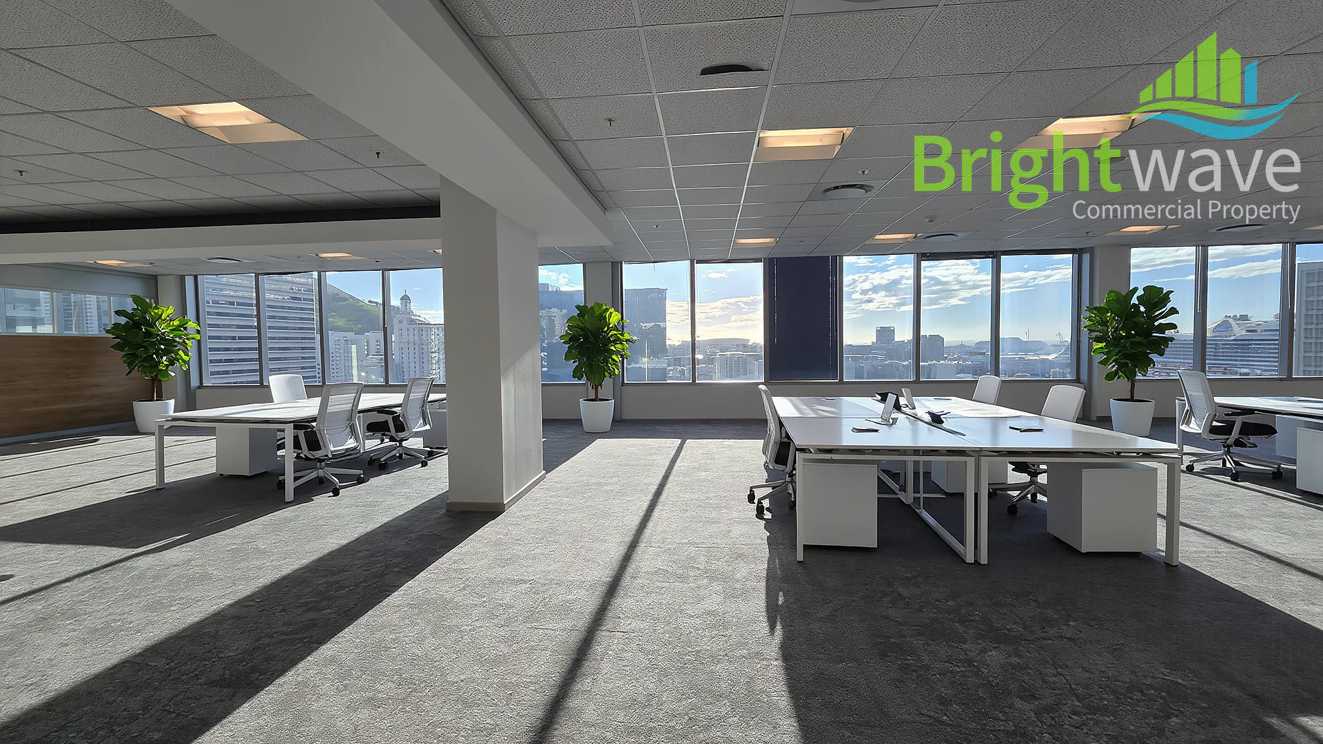 561 m² Office in Foreshore