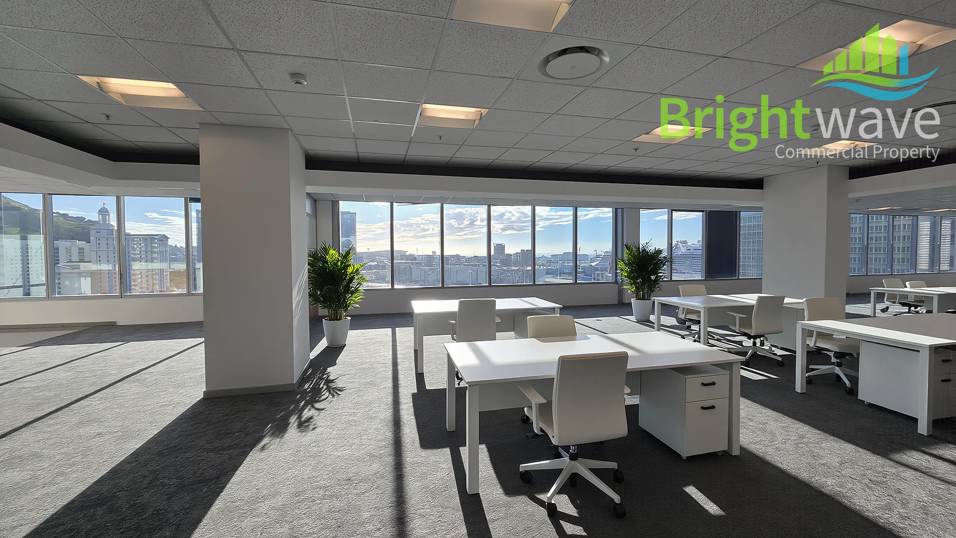 561 m² Office in Foreshore