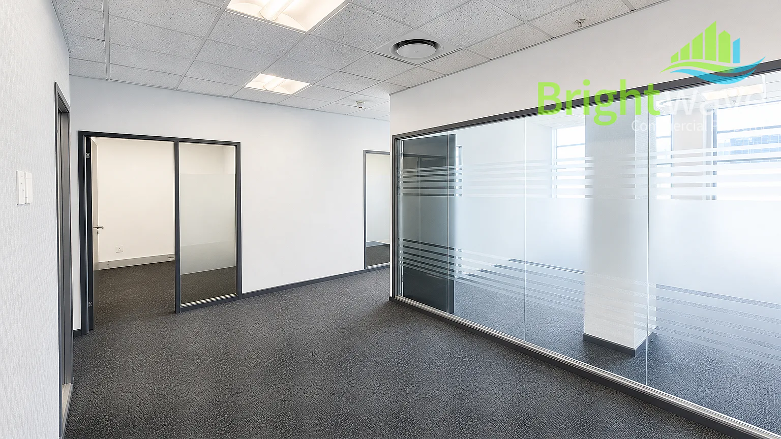 Convention Tower, available office to let in Foreshore