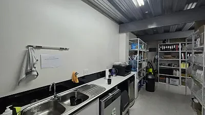 Open plan office area at 61 Wale Street