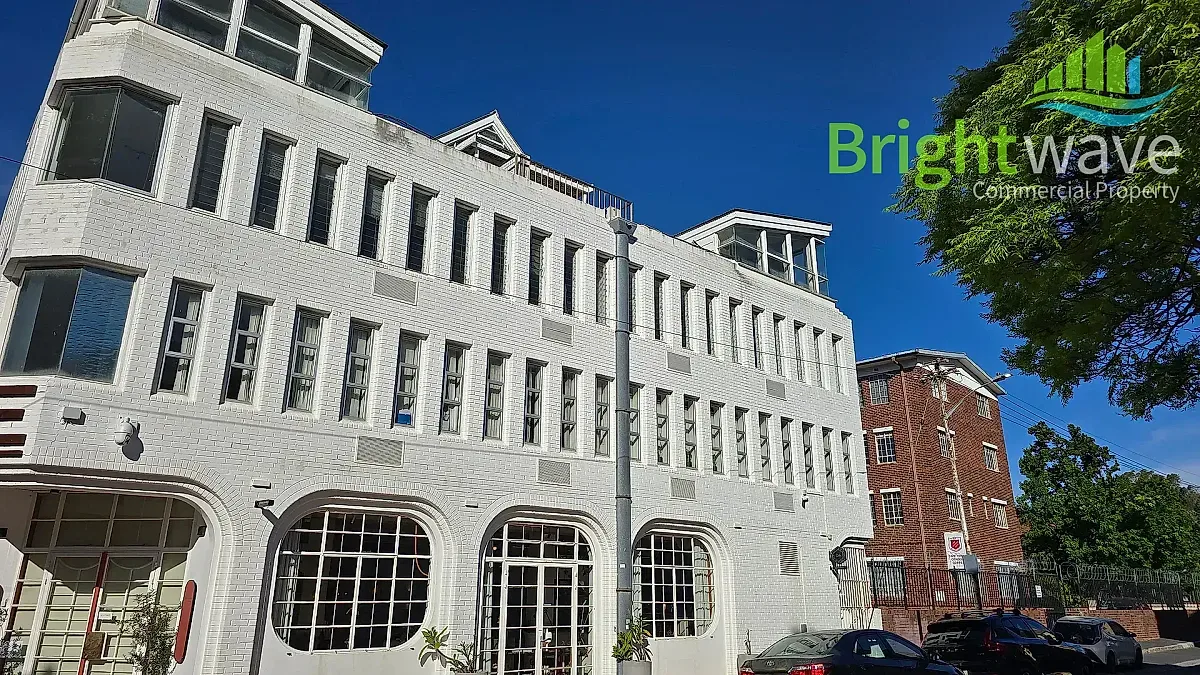 81 St Johns Street - photo 2
