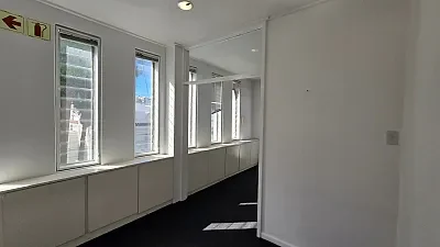 Office layout at 81 St Johns Street, Gardens