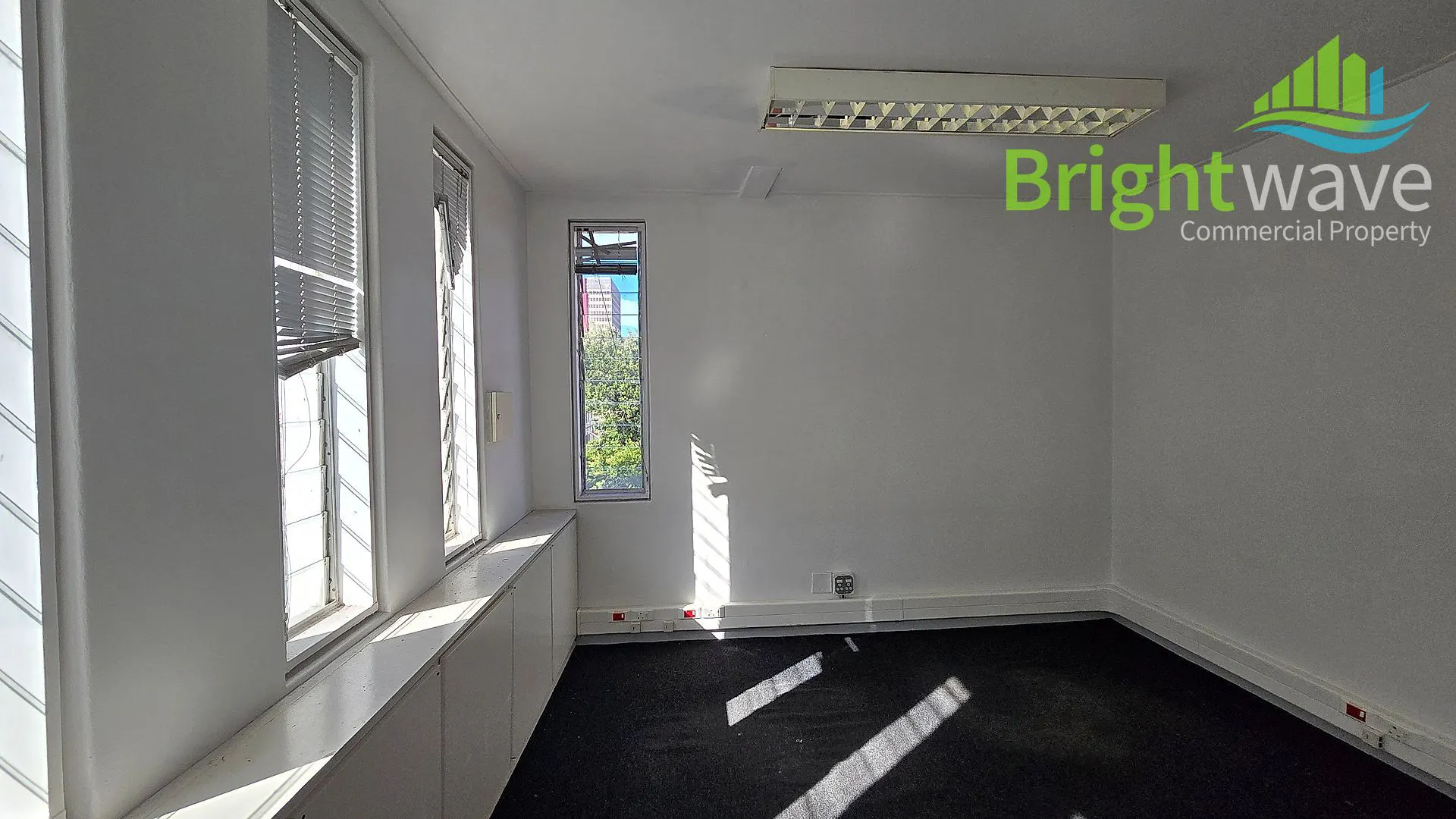 81 St Johns Street, available office to let in Gardens