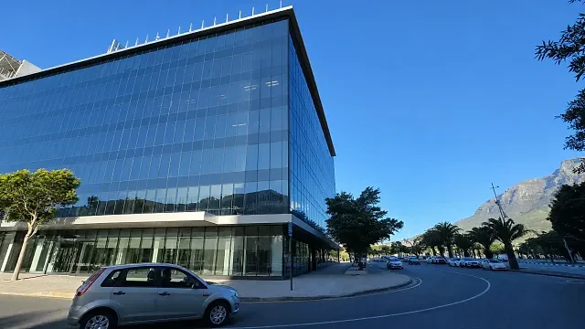 73 Hertzog Boulevard, Foreshore - building photo 3