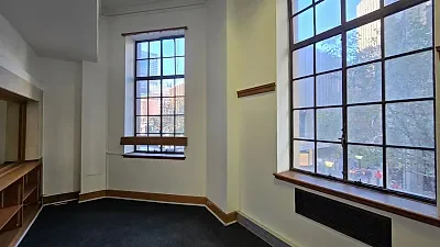 Office layout at Allianz House, Cape Town CBD