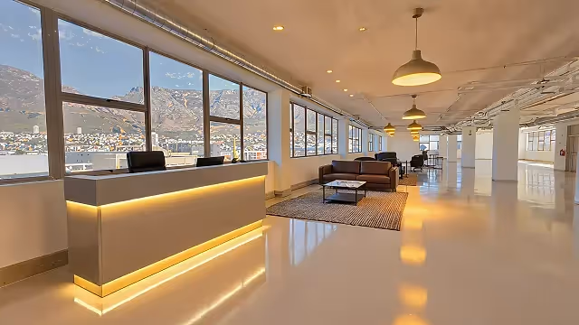 Office to let at Buitengracht Centre in Cape Town CBD.