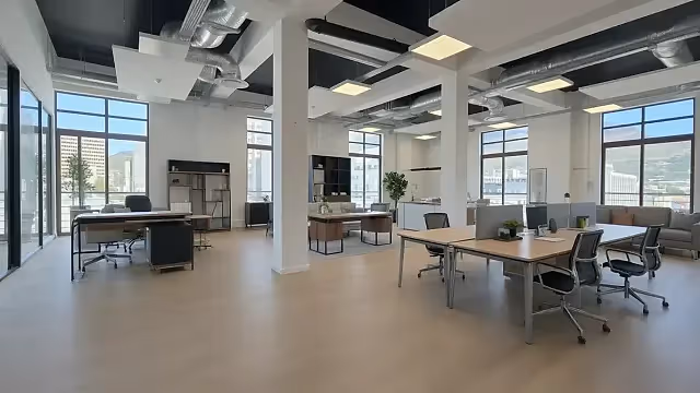 215 m2 office to let at 172 Long Street in Cape Town CBD, open plan interior.