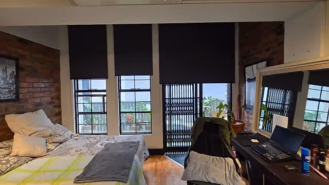 Office to let at Loop Street Studios in Cape Town CBD.