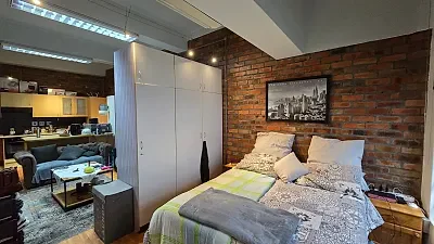 Loop Street Studios, available office to let in Cape Town CBD