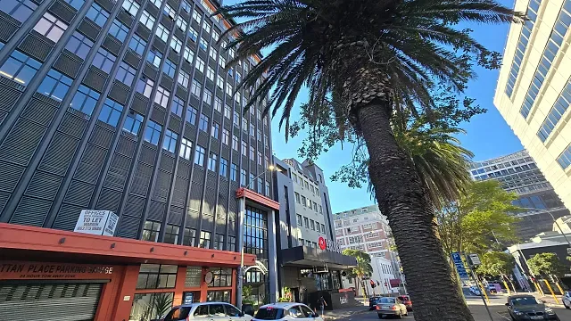 Manhattan Place, Cape Town CBD - building photo 1