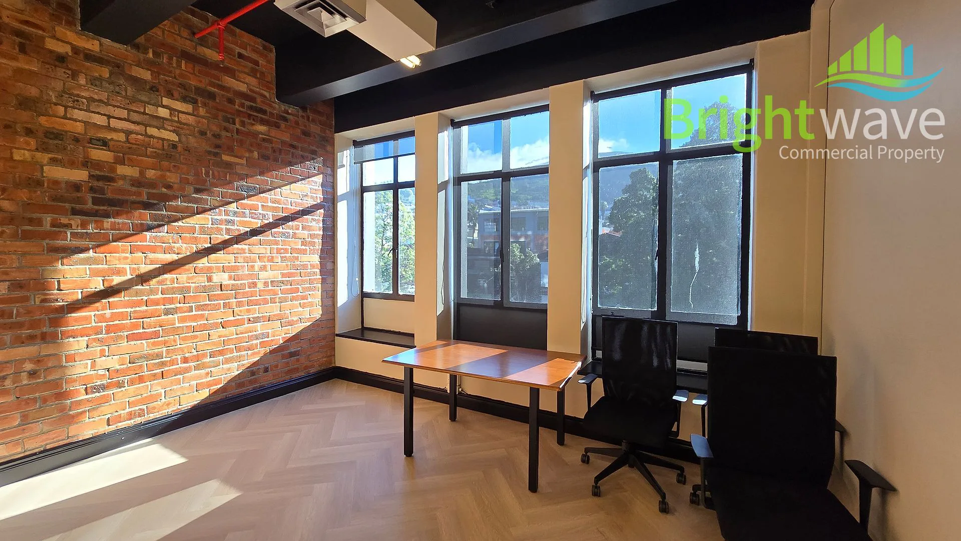 Manhattan Place, available office to let in Cape Town CBD