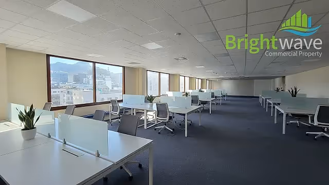 Office to let at Matador Centre in Cape Town CBD.