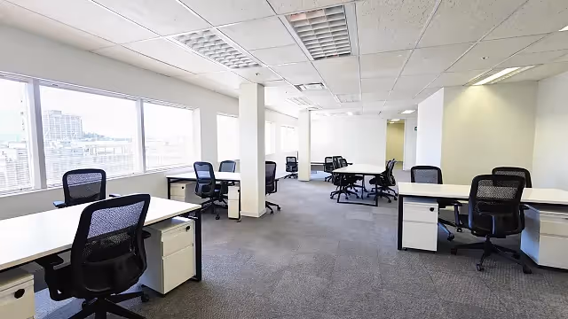 Office to let at 8 Riebeek Street in Cape Town CBD.