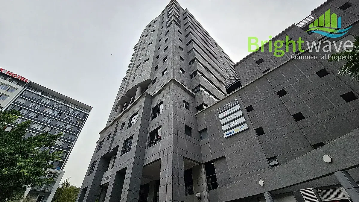 Pier Place, Cape Town CBD - building photo 1