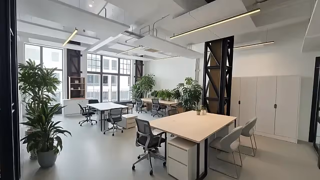 127 m2 office to let at Speakers Corner in Cape Town CBD, open plan interior.