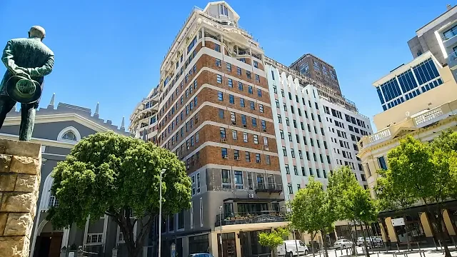 The Piazza, Cape Town CBD - building photo 2