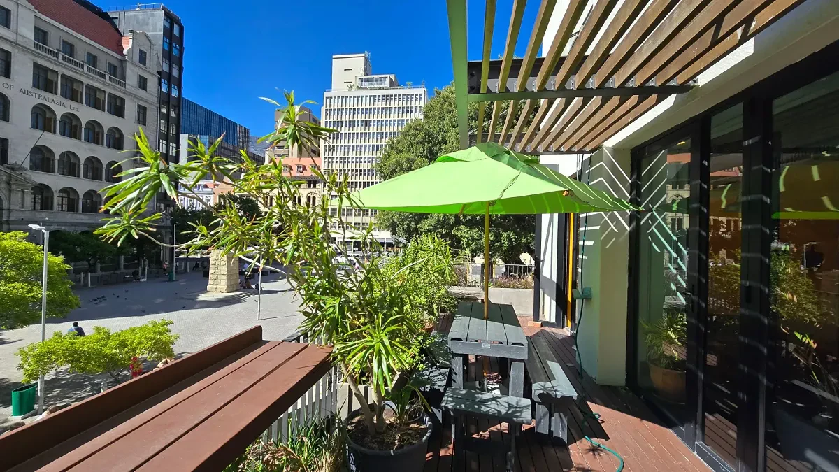 The Piazza office space to let in Cape Town CBD