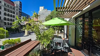 The Piazza office space to let in Cape Town CBD