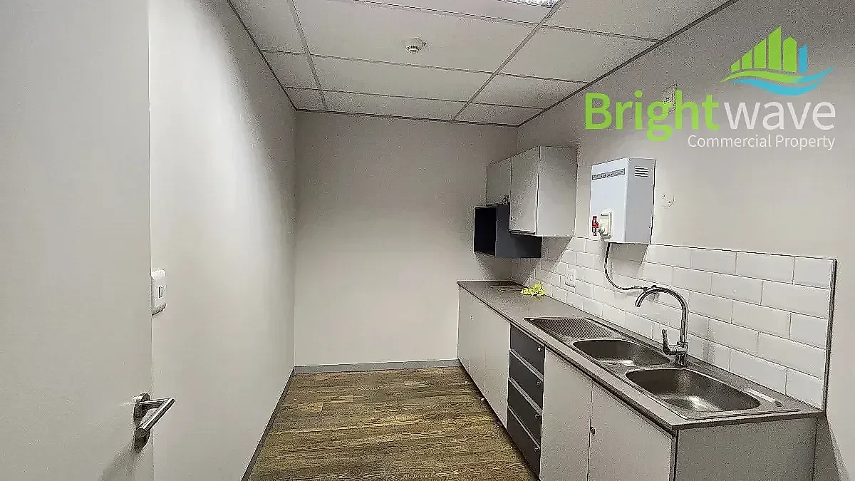 Open plan office area at City Centre, Thomas Pattullo Building, Cape Town CBD