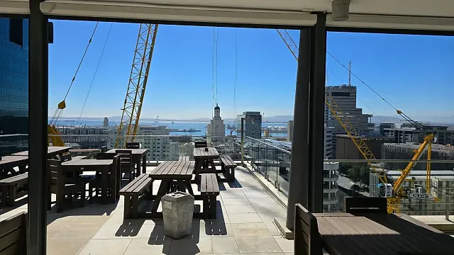 Touchstone House, Cape Town CBD - building photo 3