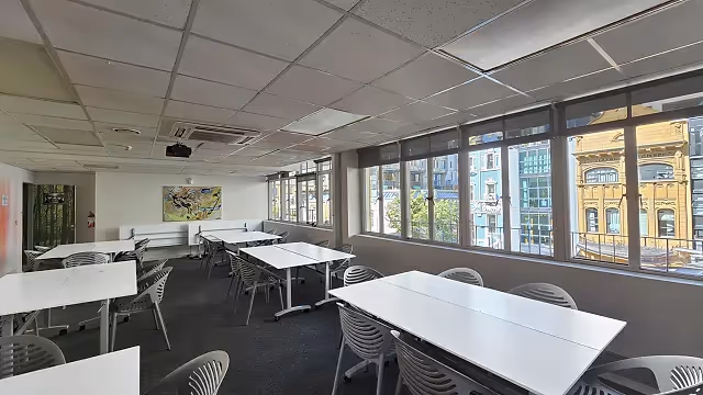 Office to let at 106 Adderley St in Cape Town CBD.