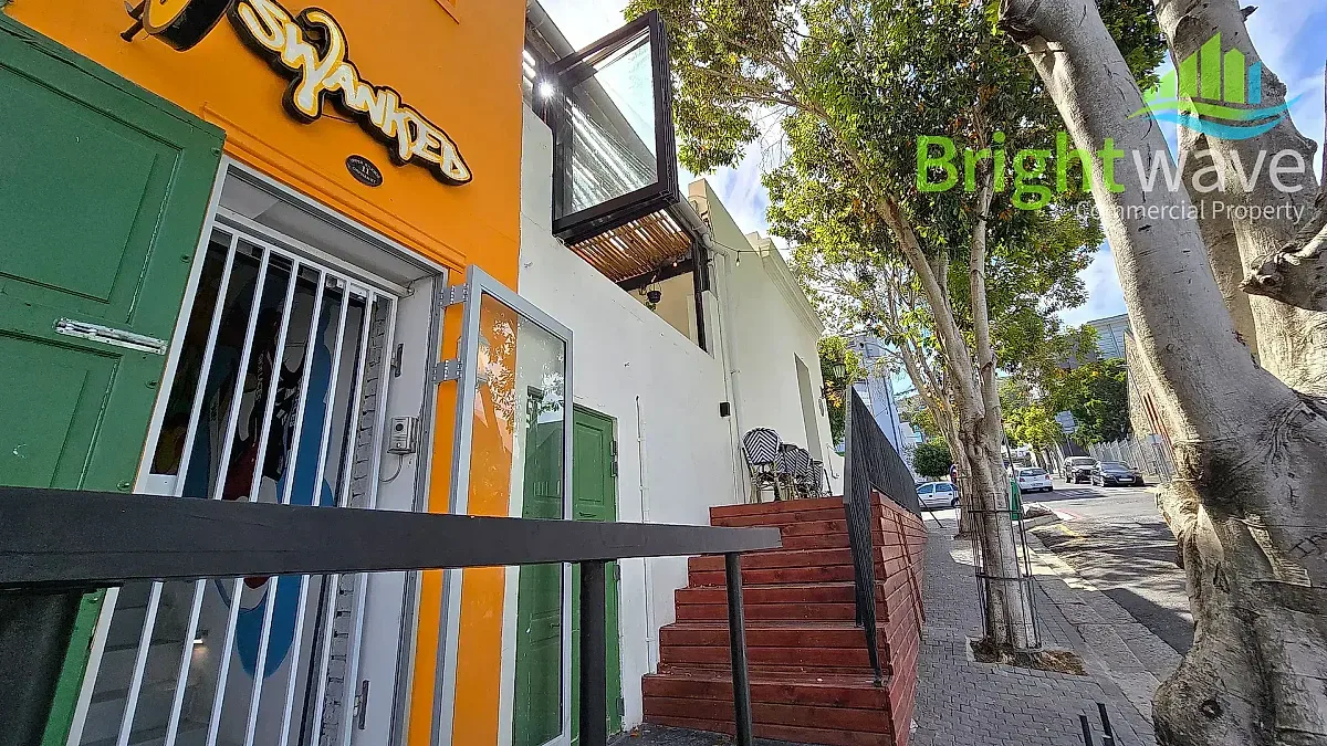 11 Orphan Street, Cape Town CBD - building photo 1