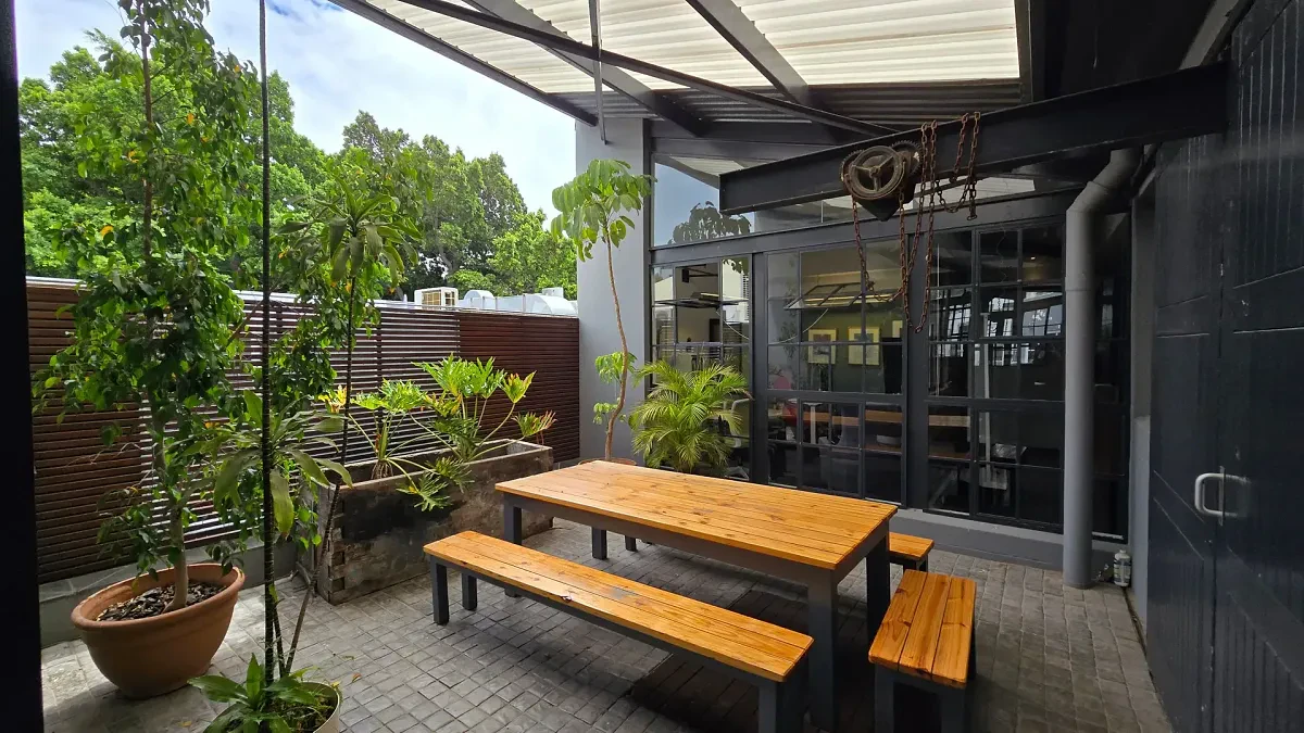 17 Buiten Street office space to let in Cape Town CBD