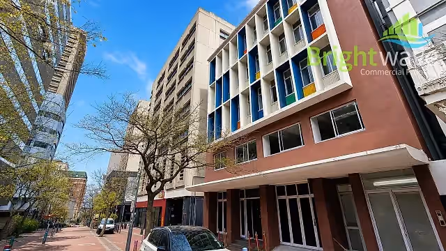 33 Waterkant Street in Cape Town CBD, exterior view.