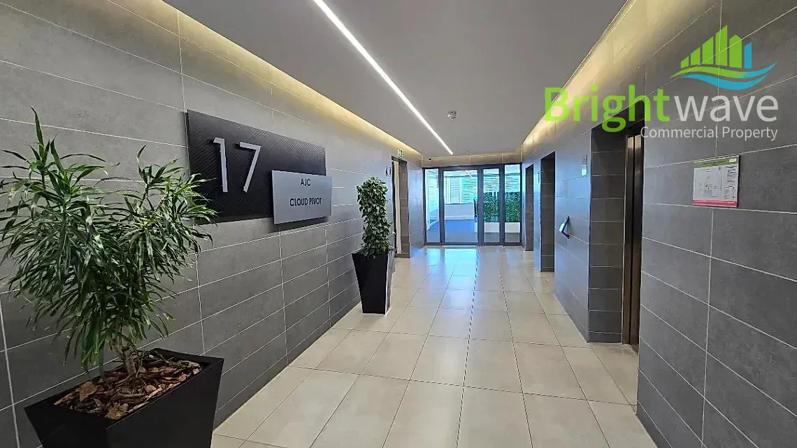 35 Lower Long Street, Foreshore, office for rent