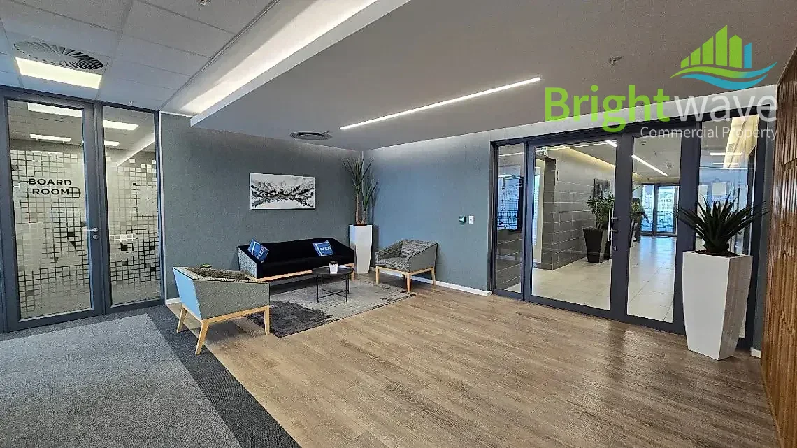 35 Lower Long Street, available office to let in Foreshore