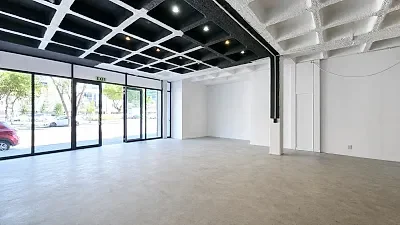 78 On Edward, available retail to let in Tyger Valley